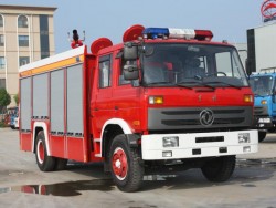 camión de la lucha contra el fuego de 6000L DONGFENG 4x2