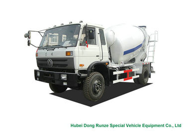 China Camión concreto móvil industrial 6 Cbm del mezclador 4x2/4x4 con 3 Seater proveedor