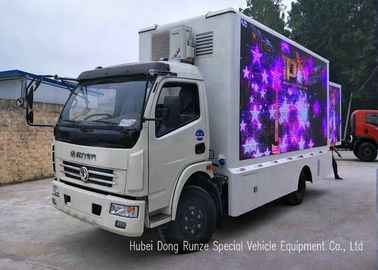China Camión móvil al aire libre de la cartelera de DFAC LED para la publicidad de la promoción, demostración de camino proveedor