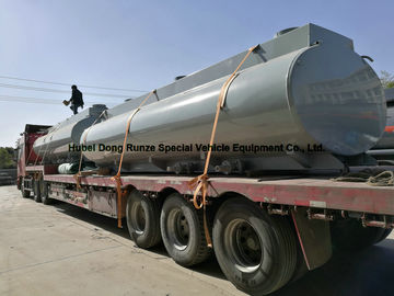 Los petroleros de camino químicos para el ácido hidroclórico con acero alinearon el cuerpo del tanque del PE 16m m -18mm proveedor