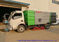 Camión del barrendero de camino de la calle, camión del barrendero del vacío para el camino del estacionamiento/aeropuerto proveedor